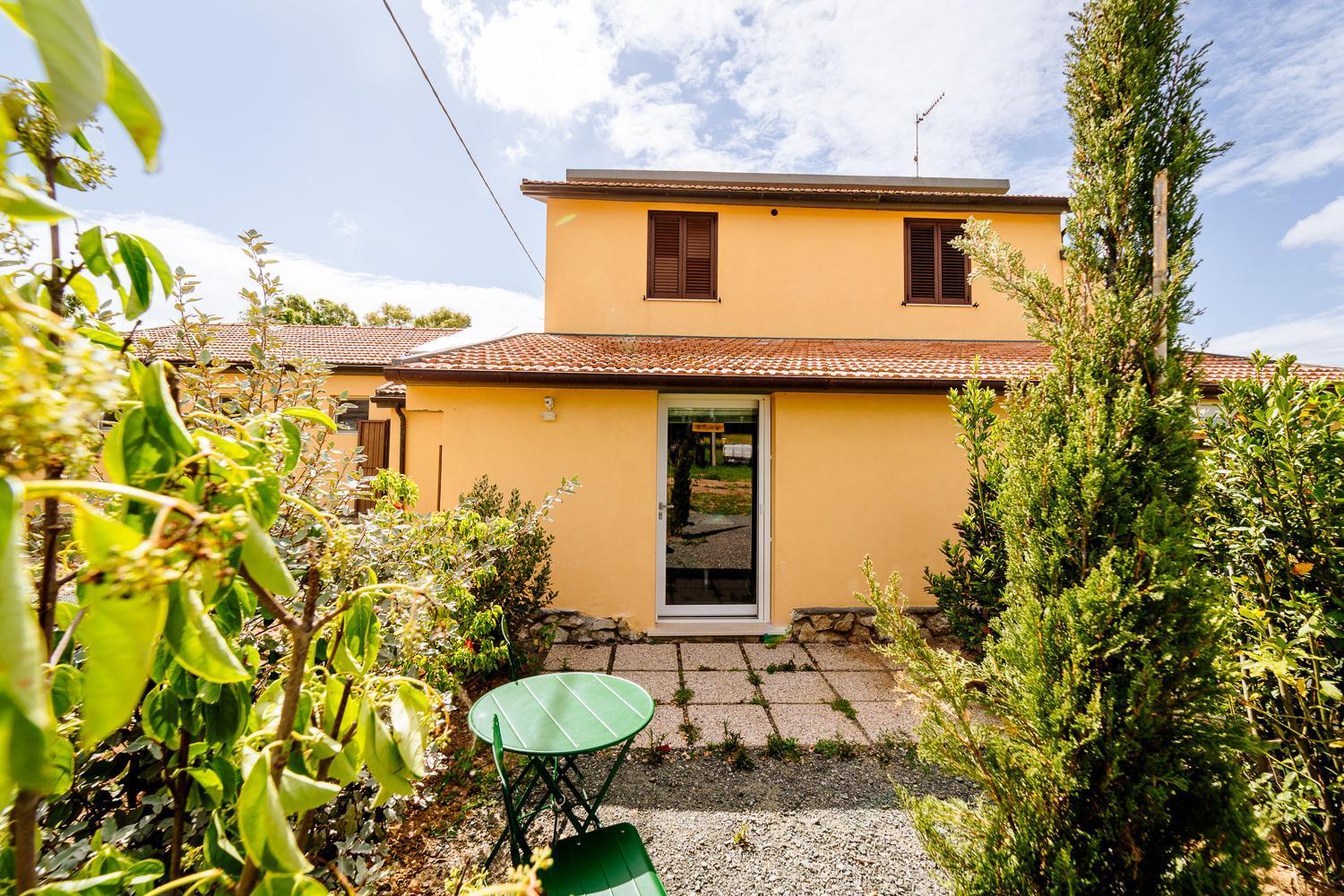 Agriturismo Bio Podere 109 - Wine&Food อัลเบเรเซ ภายนอก รูปภาพ