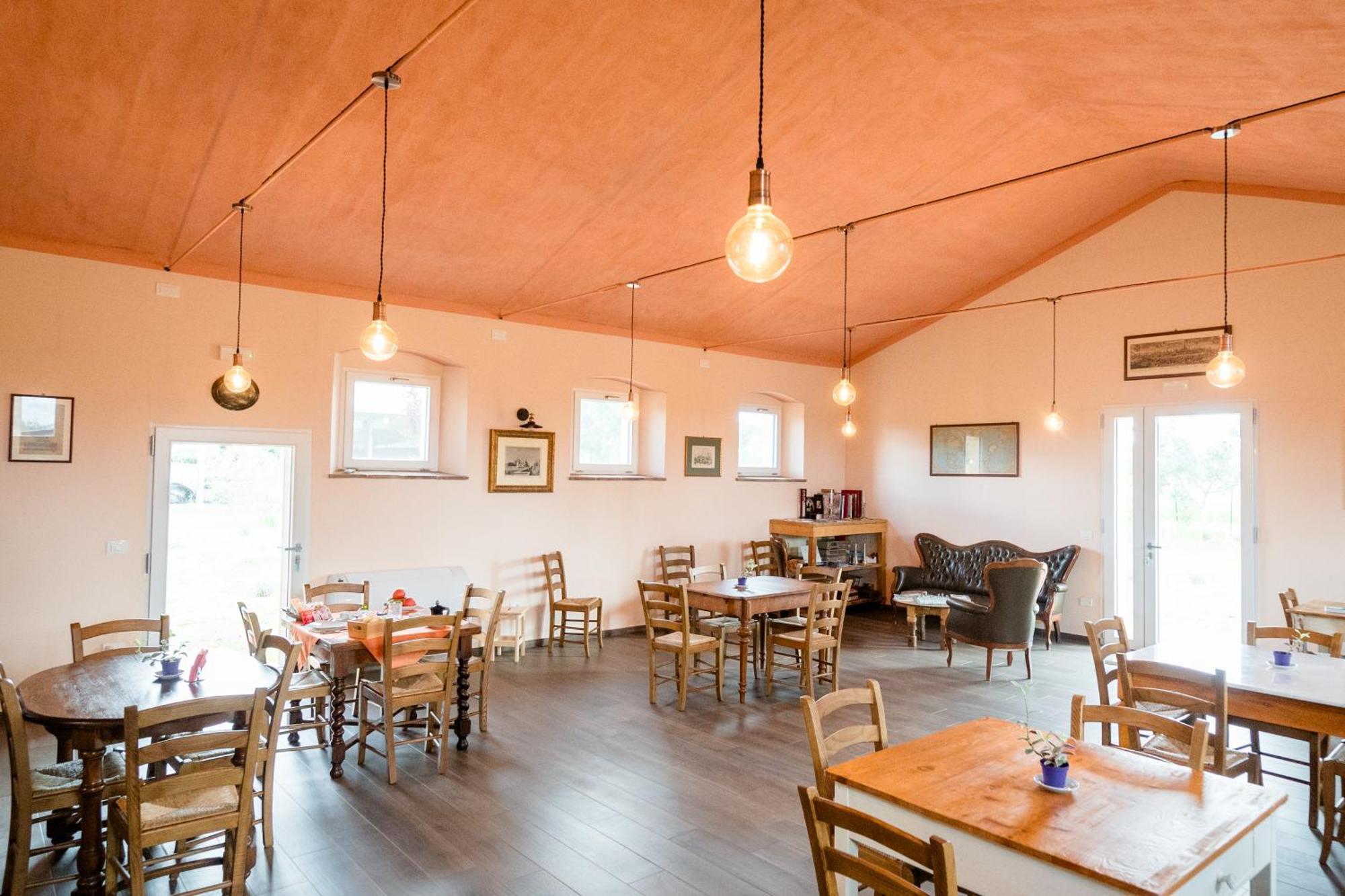 Agriturismo Bio Podere 109 - Wine&Food อัลเบเรเซ ภายนอก รูปภาพ
